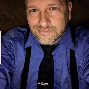 Meet your Posher, Andrew